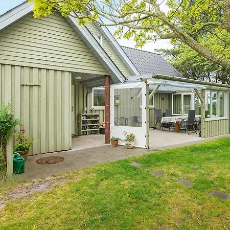 6 Person Holiday Home In Hemmet * Hemmet